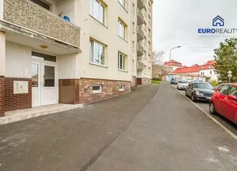Prodej, byt, 3+1+L, 81 m2, Karlovy Vary - Stará Role