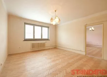 Prodej bytu 3+1 s lodžií v ul. Smetanova, Přeštice, okres Plzeň-jih