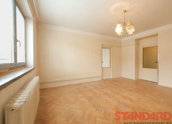Prodej bytu 3+1 s lodžií 95 m2, ul. Smetanova, Přeštice, okres Plzeň-jih