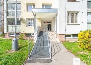 Prodej atraktivní bytové jednotky 2+kk/T + B, 70 m2, 6 890 000 Kč, Volkova - Černý Most