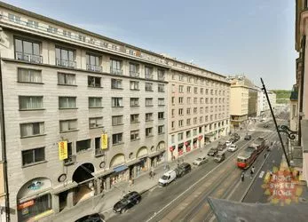 Praha, nezařízené kanceláře 5+1 k pronájmu, 130 m2, balkon, Nové Město, Revoluční ulice