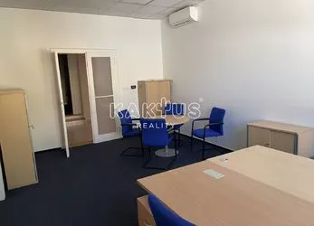 Pronájem kanceláří 42 m2 až 168 m2, Jurečkova, Moravská Ostrava