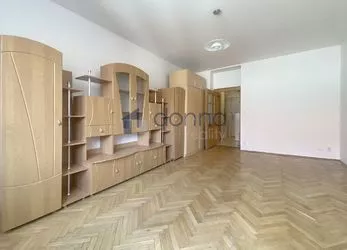 Prodej zařízeného bytu 1+kk, 31m2, OV, Praha 10 - Strašnice, ul. Za poštou, metro A Strašnická