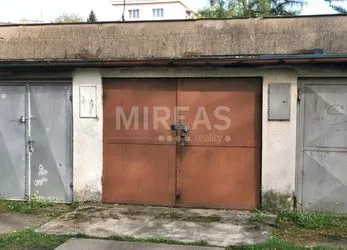 Prodej, garáž, 18 m2