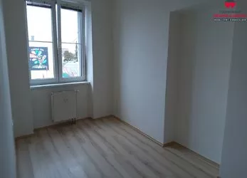 Pronájem bytu 1+kk 28 m², Ostrava - Vítkovice