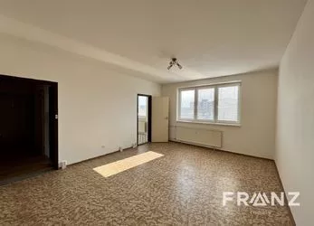 Pronájem bytu 3+1 72 m², Fischerova, Olomouc - Nové Sady