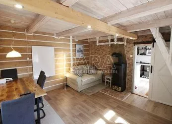 Malebná roubená chata 3+1, 60 m2, Plánice