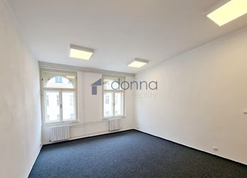 Pronájem kanceláře 77 m² Blanická, Praha 2 - Vinohrady