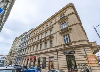 Prodej luxusního bytu 3+kk, 90 m2, terasa, sauna, Praha 5 - Smíchov
