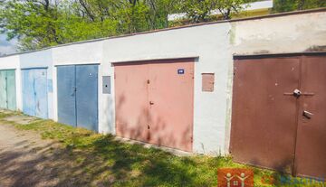 Prodej garáže 19 m2 s elektřinou, Kuchařovická ul. Znojmo