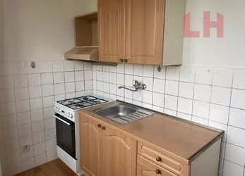 Prodej bytu 3+1 s lodžií, dr. vl., Ostrava