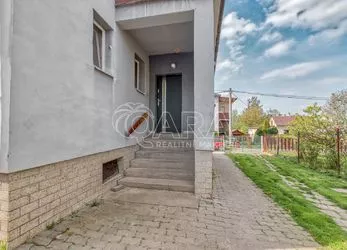 Prodej rodinného domu 152 m² s garáží a zahradou 872 m² - Ostrava Třebovice