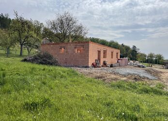 Prodej hrubé stavby RD v obci Hrabová na pozemku o velikosti 943m2