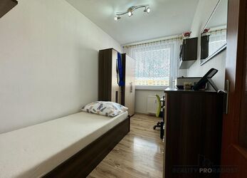 Prodej bytu s  lodžií 4+1 84 m² Slunečná, Hodonín
