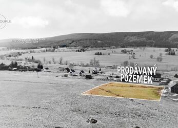 Stavební pozemek v Polsku u Orlického záhoří mezi dvěma lyžařskými středisky