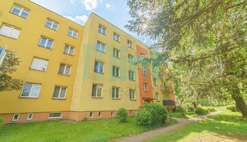 Prodej bytu 2+1 [58 m²] s  lodžií, ulice Slovenská, Karviná - Ráj