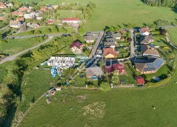 Prodej pozemku 1488 m² s projektem trojdomu a stavebním povolením, Ondřejov - Třemblat, Praha-východ