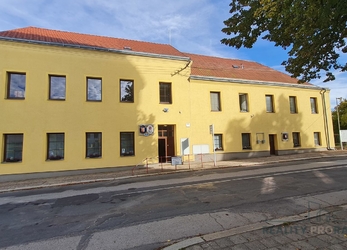 Prodej pozemku 910 m2, Lochenice, okr. Hradec Králové