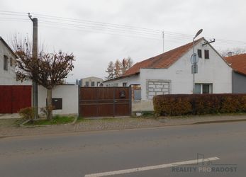 Prodej Rodinného domu  3+1 161 m2, Radovesice