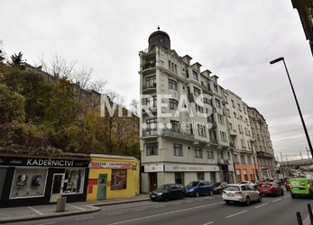 Praha 3 - Žižkov, pronájem mezonetového bytu 5+1 214 m2, okr. Praha